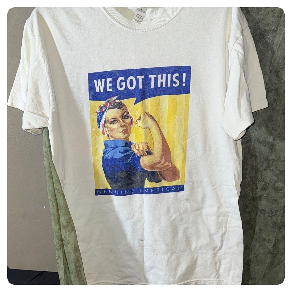 Genuine American We Got This Rosie The Riveter Graphic T Shirt Size Medium